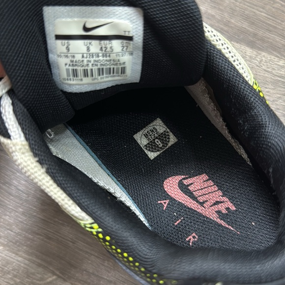 Nike Air Max 95 SE "Neon Size 9 - Picture 4 of 7